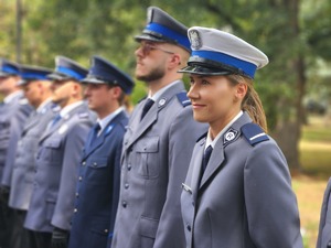 Uczestnicy obchodów Święta Policji w Mieleckiej jednostce policji