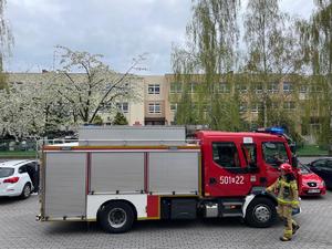 uczestnicy ćwiczeń dowódczo-sztabowych służb Policji, Państwowej Straży Pożarnej oraz Pogotowia Ratunkowego.