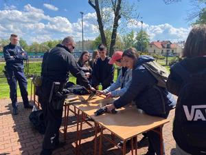 uczniowie biorący udział w &amp;amp;quot;dniach otwartych&amp;amp;quot; w mieleckim ekonomiku