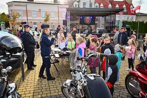 uczestnicy zamknięcia sezonu motocyklowego w Radomyślu Wielkim