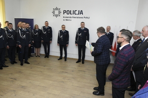 Uroczyste wprowadzenie Komendanta Powiatowego Policji w Mielcu - uczestnicy uroczystości