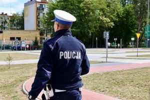 Uczestnicy turnieju, dzieci ze szkół z terenu powiatu mieleckiego oraz policjanci