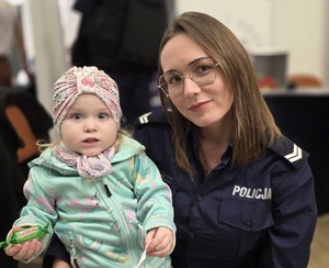 Mieleckie policjantki z dziećmi