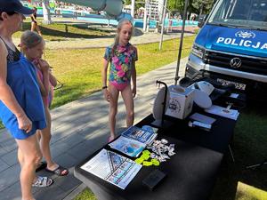 uczestnicy powitania lata w Mielcu na MOSIR