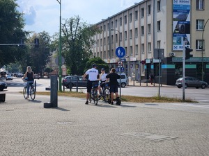 Mieleccy policjanci w parolu rowerowym na terenie Mielca