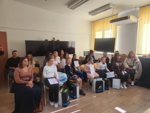 laureaci konkursu, opiekunowie, nauczyciele i policjanci