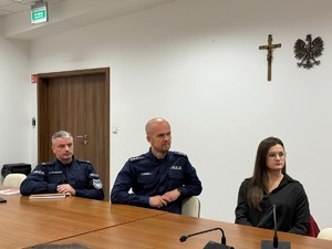 policjanci i członek spotkania. szkolenia