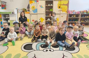 przedszkolaki z "Psotnej Andzi"  policjantką