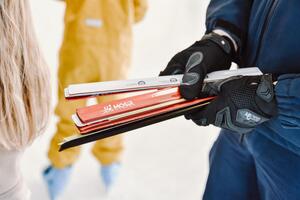 uczestnicy zakończenia ferii z policjantami