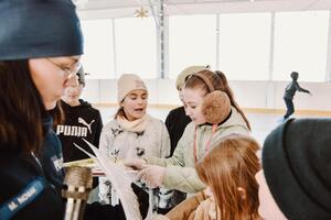 uczestnicy zakończenia ferii z policjantami