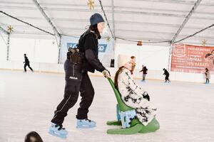 uczestnicy zakończenia ferii z policjantami