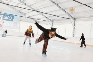 uczestnicy zakończenia ferii z policjantami