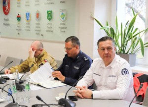 uczestnicy posiedzenia komisji