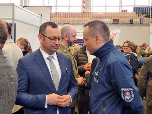 uczestnicy targów pracy