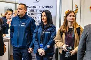 uczestnicy targów pracy