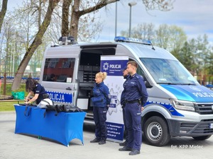 uczestnicy dni otwartych w Mieleckim Ekonomiku