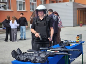 uczestnicy dni otwartych w Mieleckim Ekonomiku