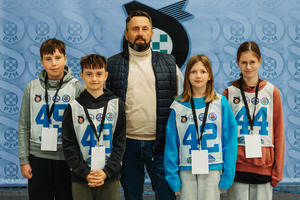 Wojewódzki Finał Turnieju Bezpieczeństwa w Ruchu Drogowym uczestnicy policjanci i organizatorzy