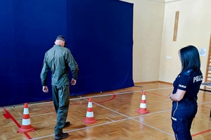 oficer prasowy KPP w Mielcu, uczestnicy zawodów i organizatorzy