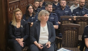 prelegenci i słuchacze forum